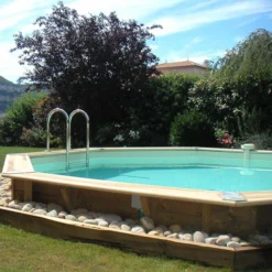 Piscine En Bois Octogonale Ubbink Océa 5,80 X 1,30 M - Liner Beige 8 Piscine En Bois Octogonale Ubbink Océa 5,80 X 1,30 M - Liner Beige -Raviday Piscine 7504510 piscine bois octogonale ubbink ocea 580 beige ambiance 3